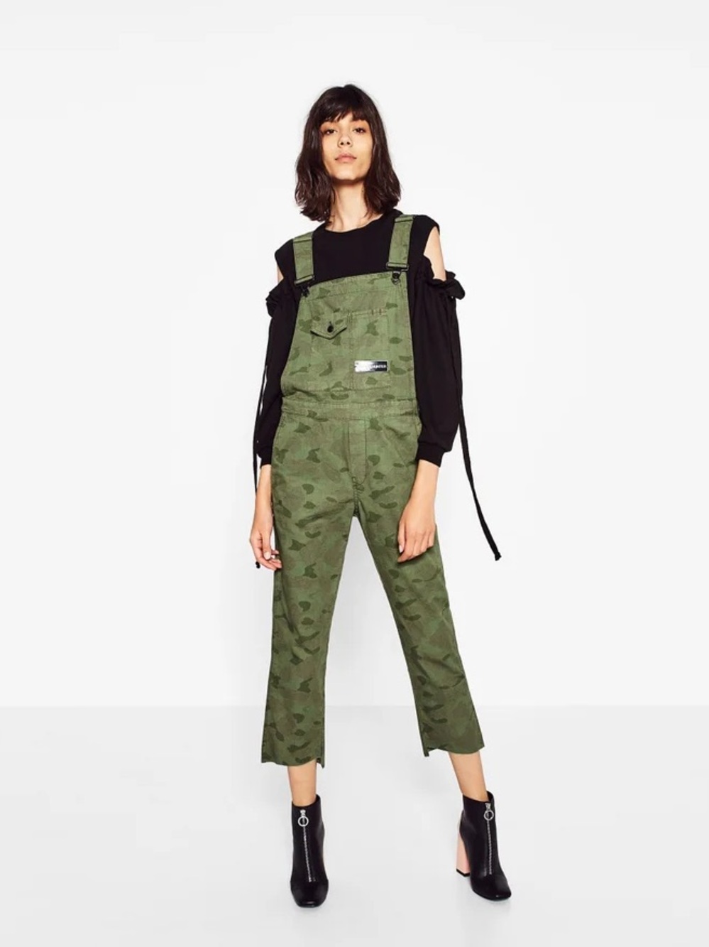 Zara Womens Trafaluc Denim green camouflage Olive Camo Overalls